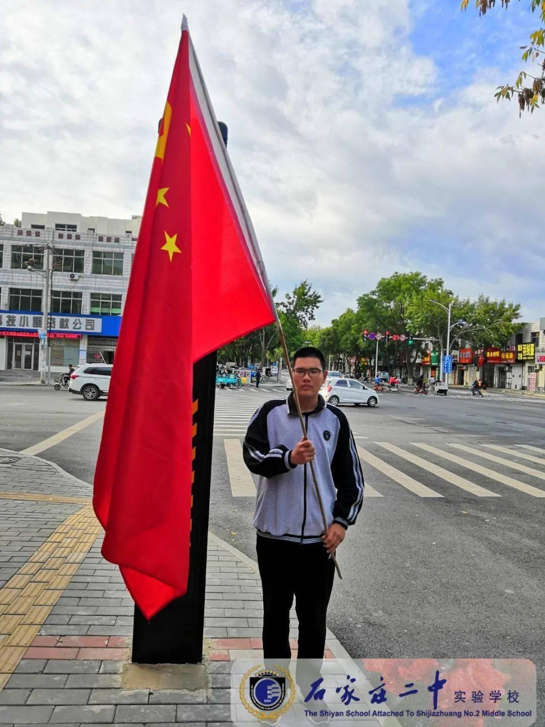 一年当义工超7600小时，八大部门颁来年度大奖，向这群初中生致敬！